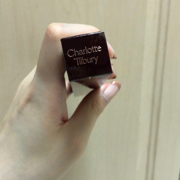 Charlotte tilbury retoucher 3 medium + PC aha bha - Picture 8 of 10